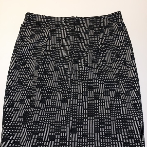 Anthropologie Maeve Black and Grey Stretchy Pencil Skirt - Women’s Size Medium - Picture 2 of 7